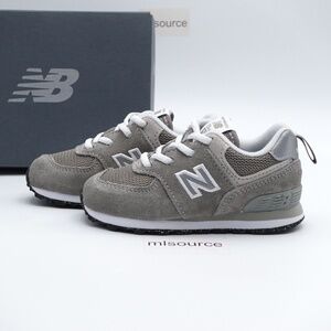 NEW New Balance 574 Stretch Lace Sneakers ID574EVG Gray/White
